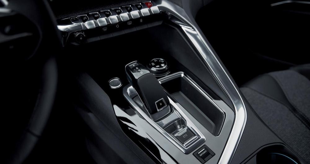 Các nút bấm mô phỏng bàn phím piano trông như trên khoang máy bay