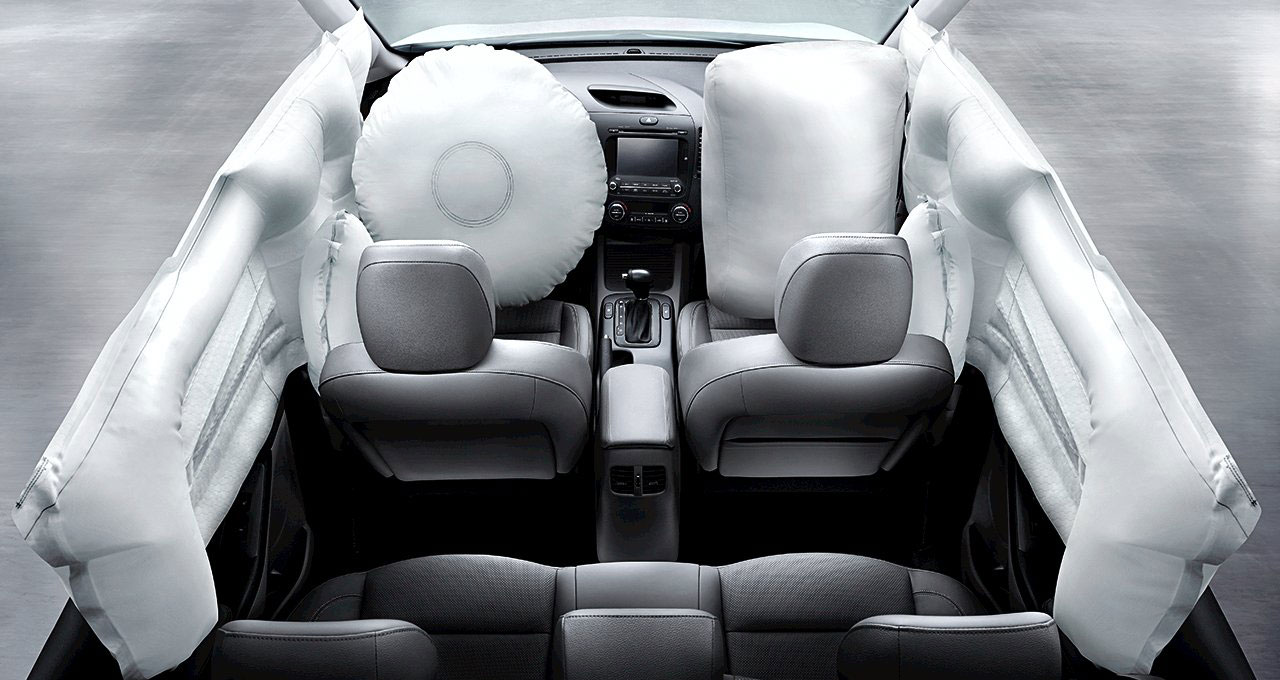 Kia Cerato 2018 được trang bị các hệ thống an toàn tiên tiến nhất