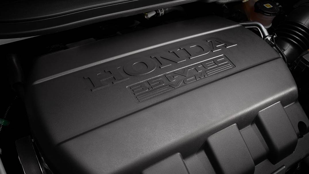Động cơ xăng 2.4L và hộp số vô cấp CVT
