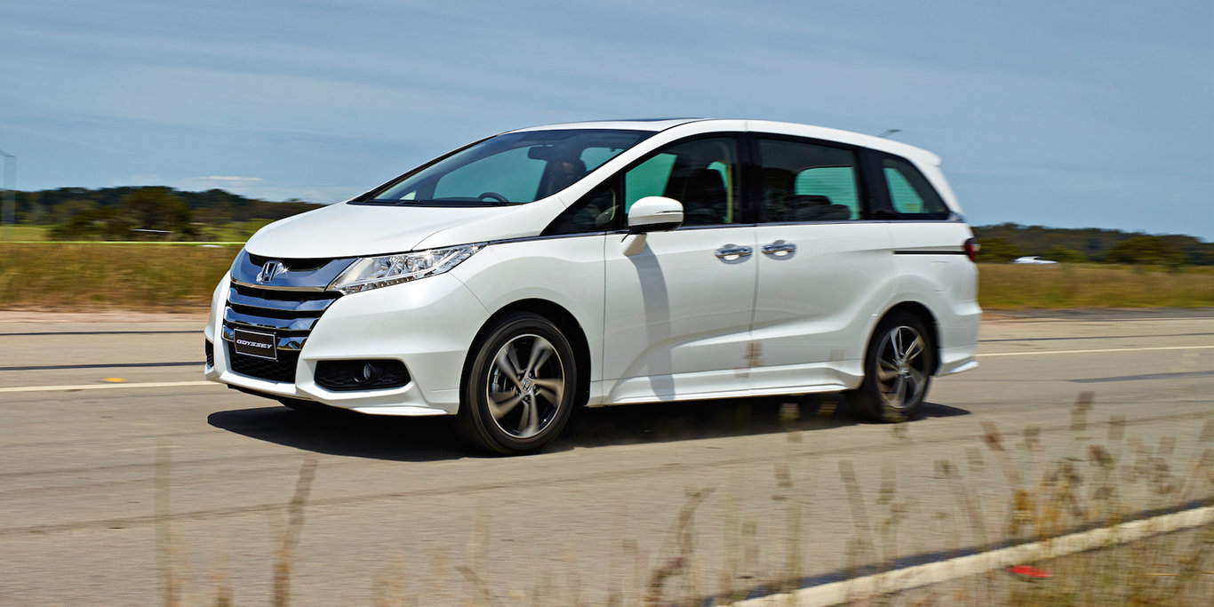 Giá bán cao khiến Honda Odyssey kém cạnh tranh hơn đối thủ