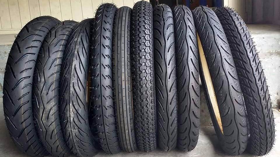 Một lốp xe máy cần có kích thước phù hợp với vành bánh xe