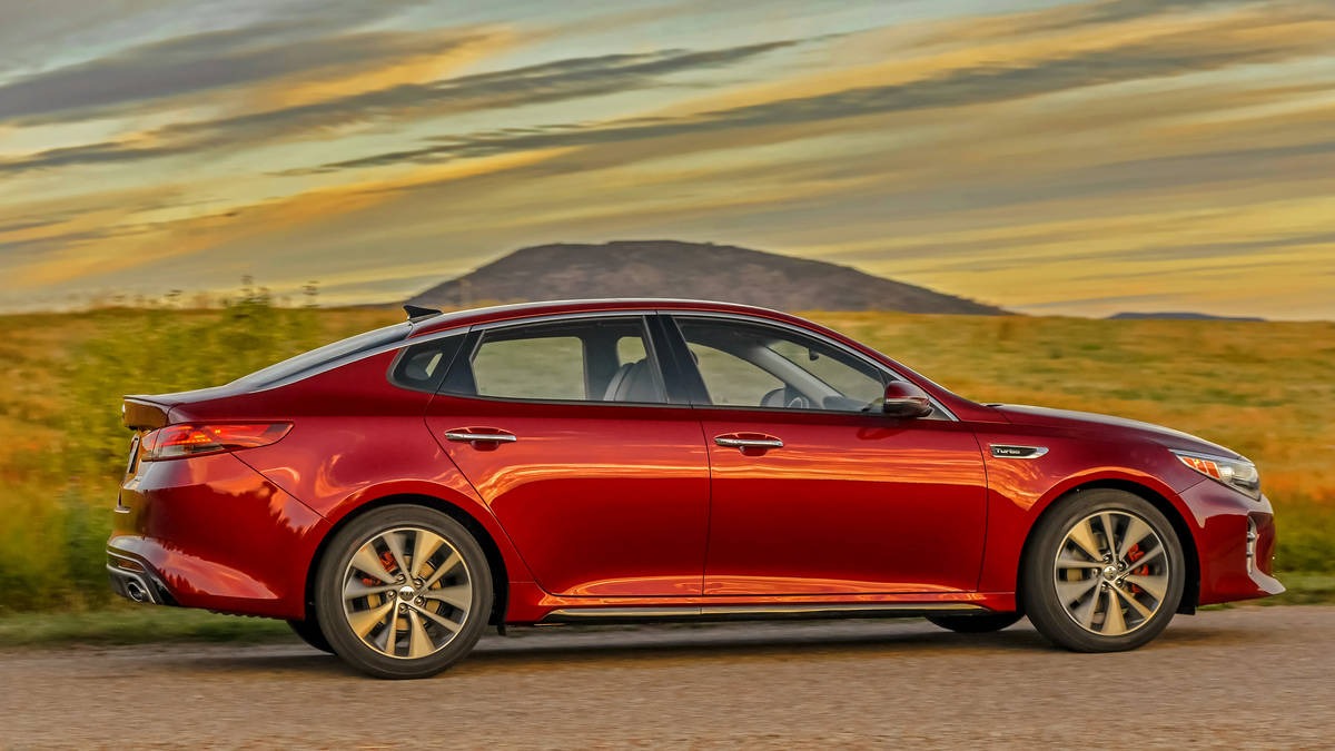 Độ ồn Kia Optima 2017 2.4GT Line