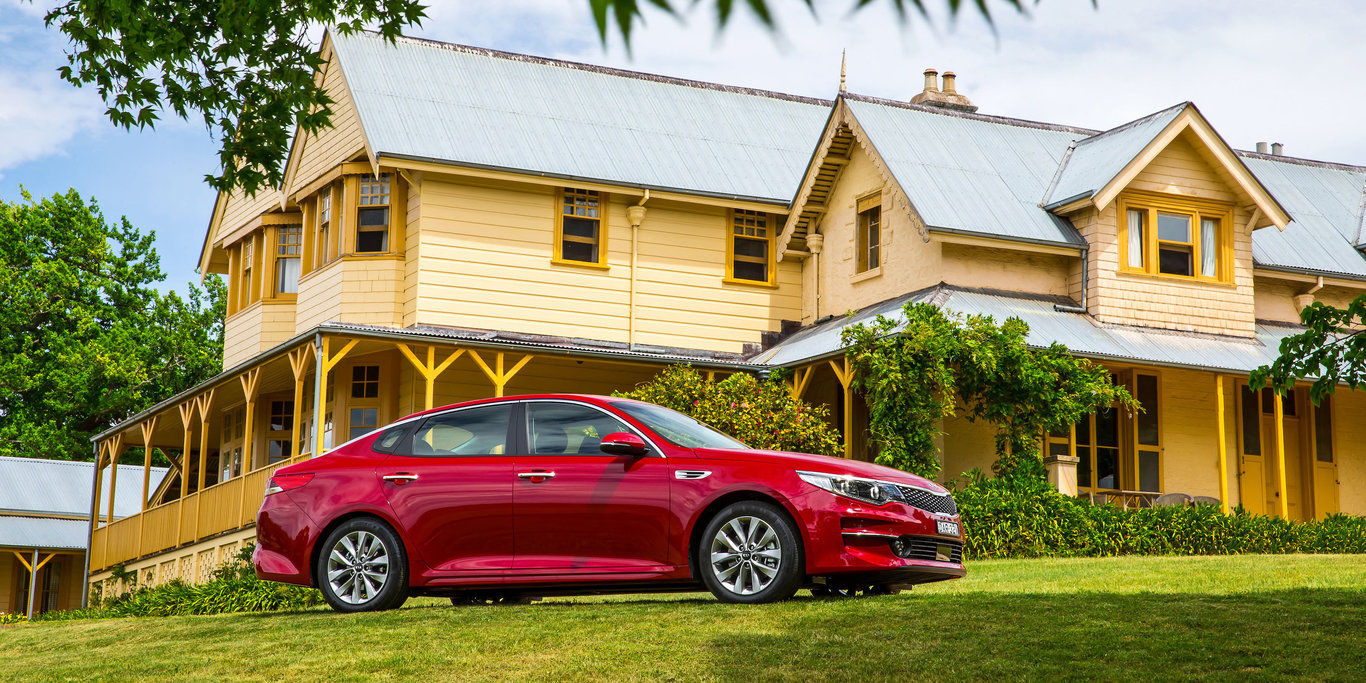 Đánh giá tổng quan Kia Optima 2017 2.0AT