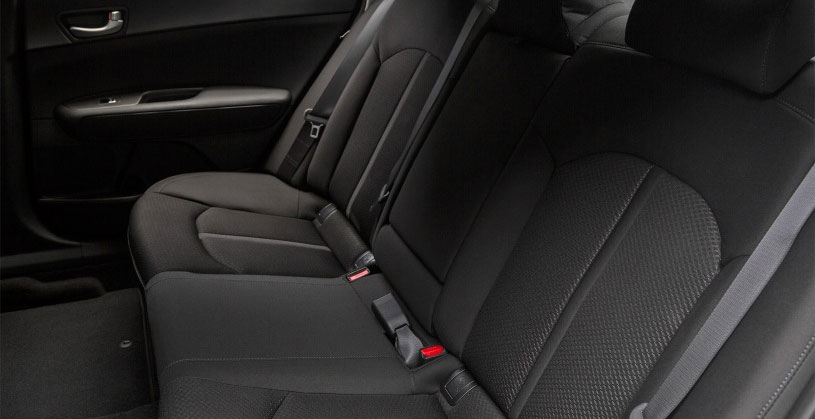 Hàng ghế sau Kia Optima 2018