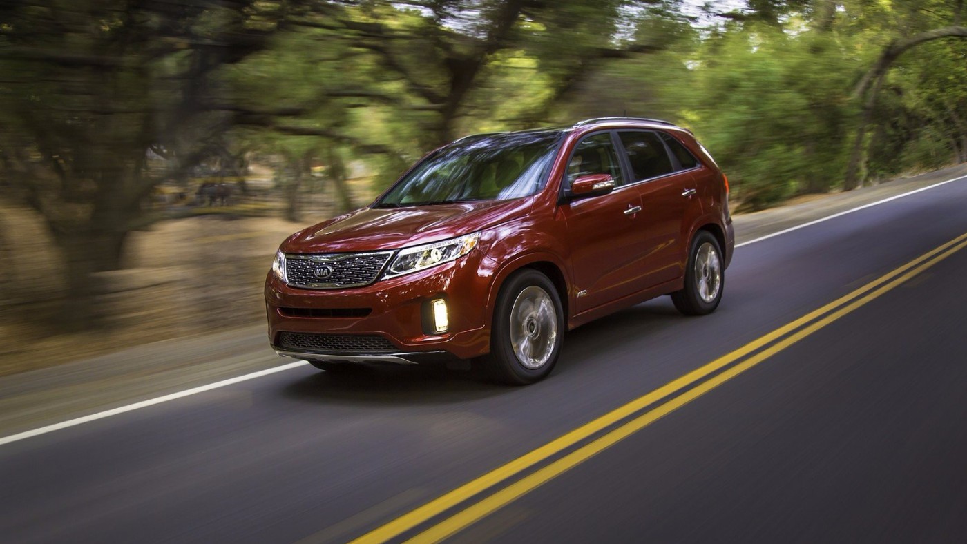 Kia Sorento 2017 xử lý các tình huống ở tốc độ cao rất ổn định