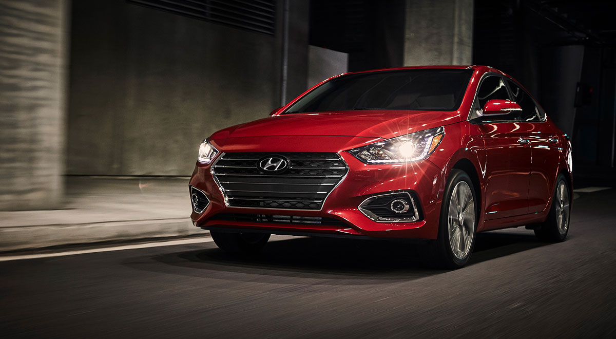 Giá xe Hyundai Accent 2018