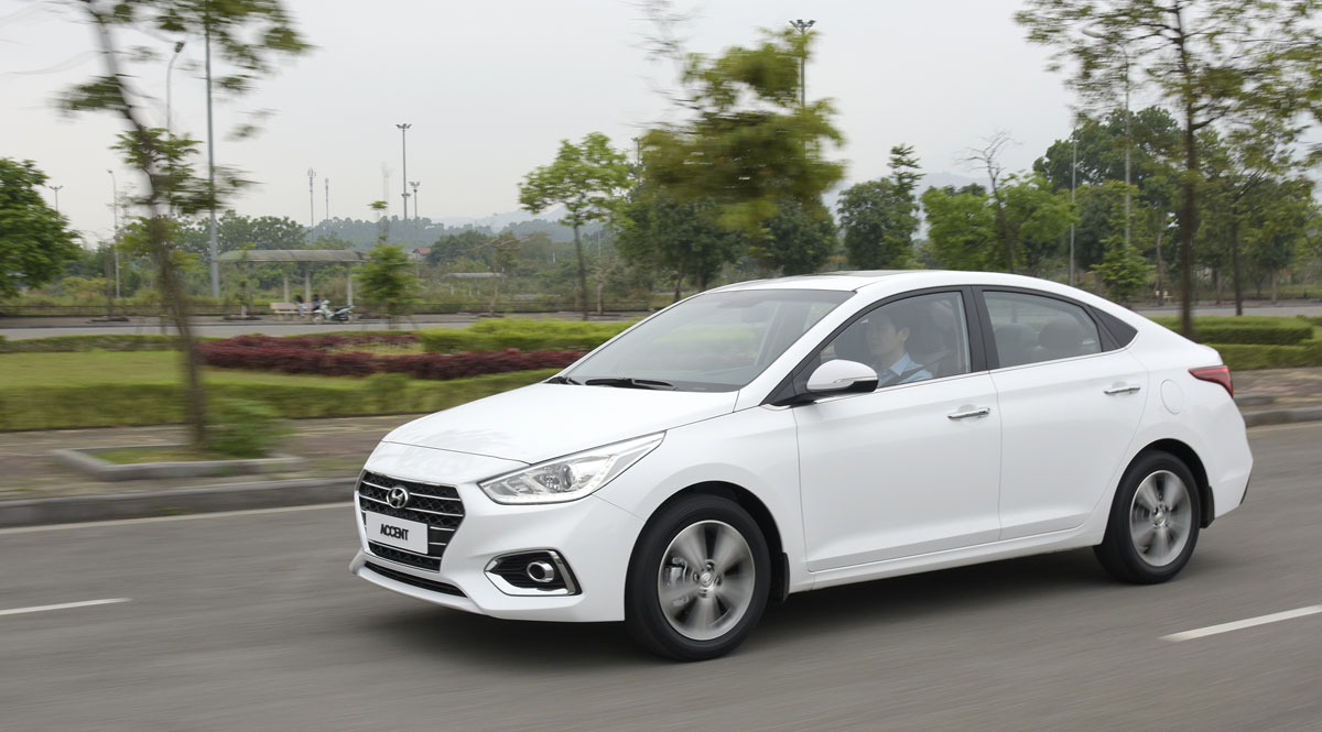 Vận hành Hyundai Accent 2018
