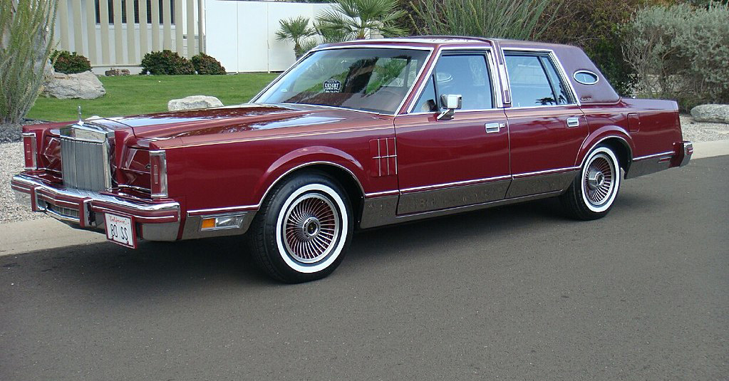 Lincoln Continental Mark VI biểu tượng của sự sang chảnh