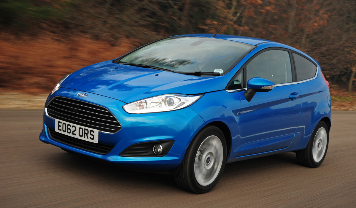 Xe Ford Fiesta 1.0L