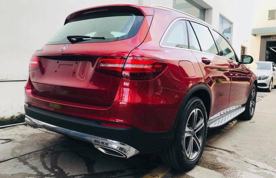 Thiết kế phía sau xe Mercedes-Benz GLC 200