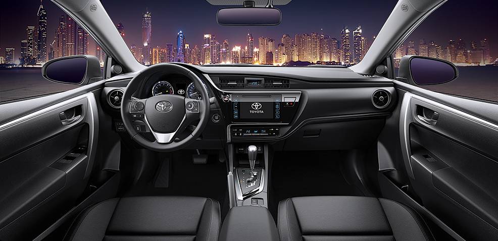 Cabin hàng ghế trước xe Toyota Corolla Altis 2018