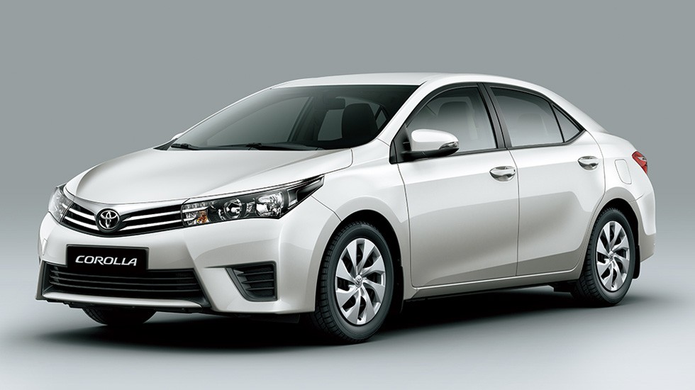 Giá bán của xe Toyota Corolla Altis cao hơn so với các đối thủ cùng phân khúc