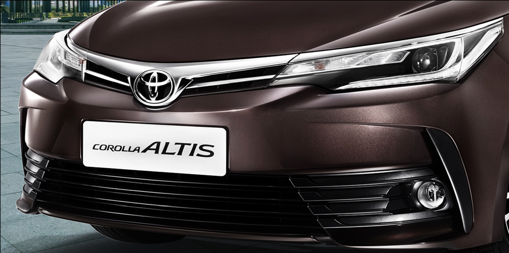 Đầu xe Toyota Corolla Altis 2018