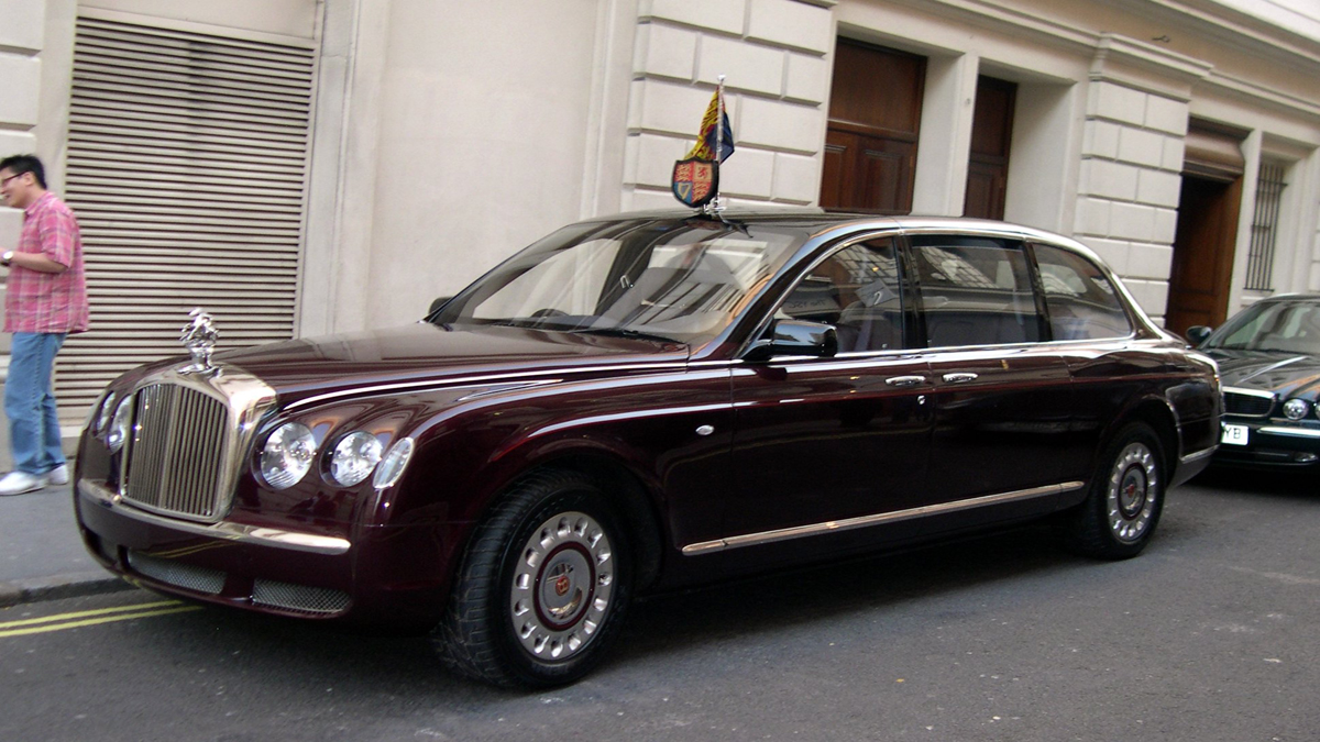 Bentley State limousine