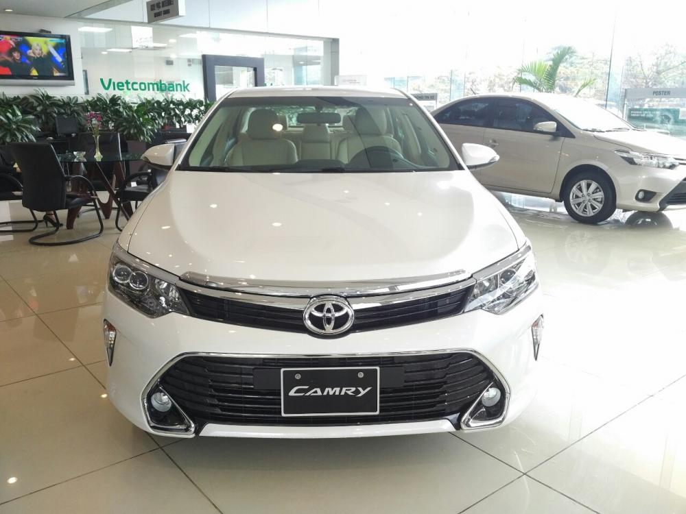 Xe Toyota Camry có mức giảm cao nhất lên tới 40 triệu đồng