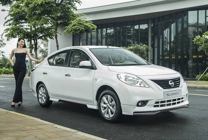 Giá xe Nissan Sunny vẫn cao hơn giá niêm yết xấp xỉ 10 triệu đồng