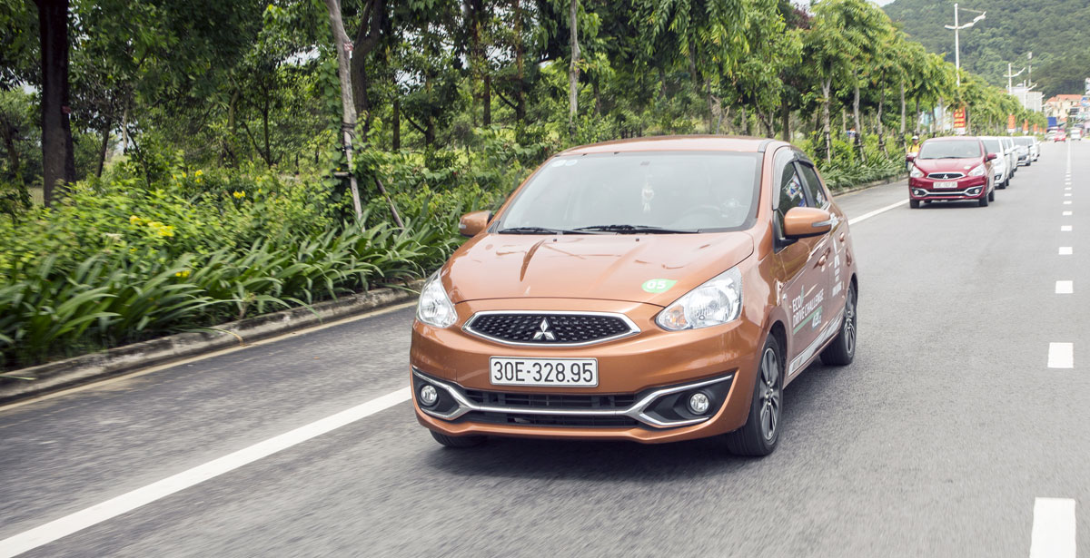 Xe nhập khẩu vào Việt Nam