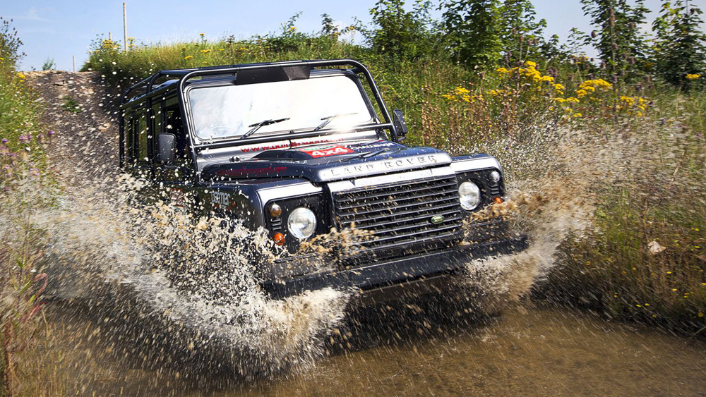 Xe tự lái của Land Rover sẽ có khả năng tự vận hành trên mọi điều kiện địa hình và thời tiết