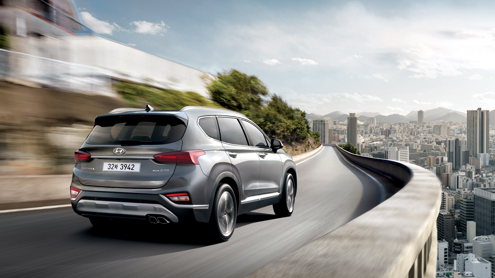 Cả thập kỷ nay Hyundai Santa Fe đã vươn lên là một trong những “kẻ” đứng đầu phân khúc