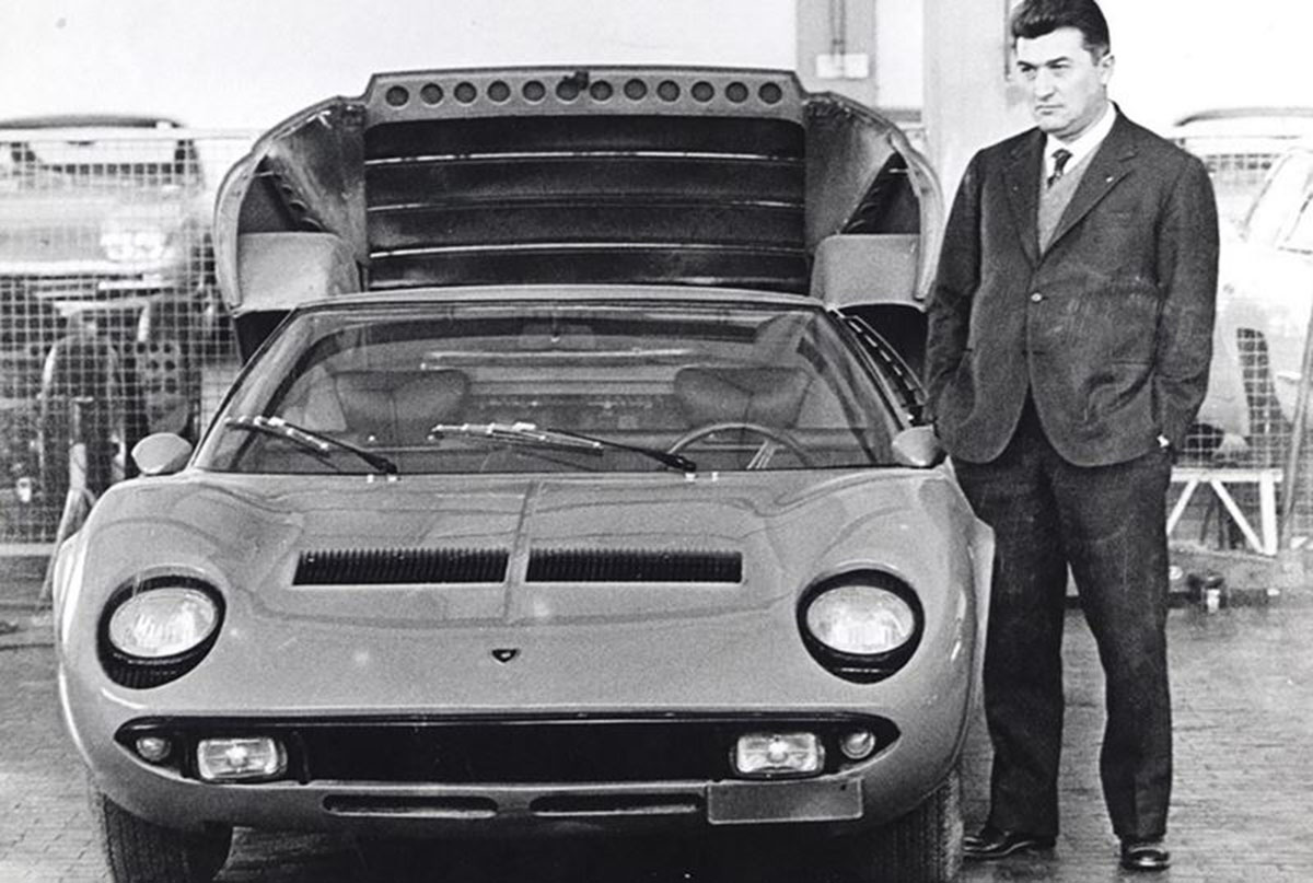 Ferruccio Lamborghini qua đời năm 1993 ở tuổi 76