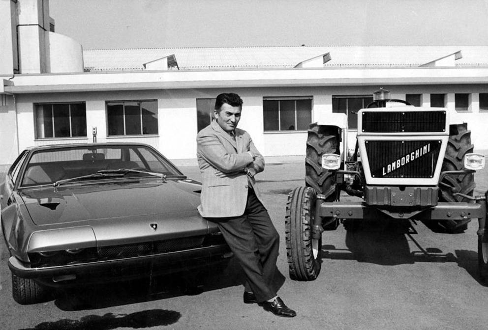 Hãng siêu xe Lamborghini khởi đầu bằng những chiếc xe máy kéo