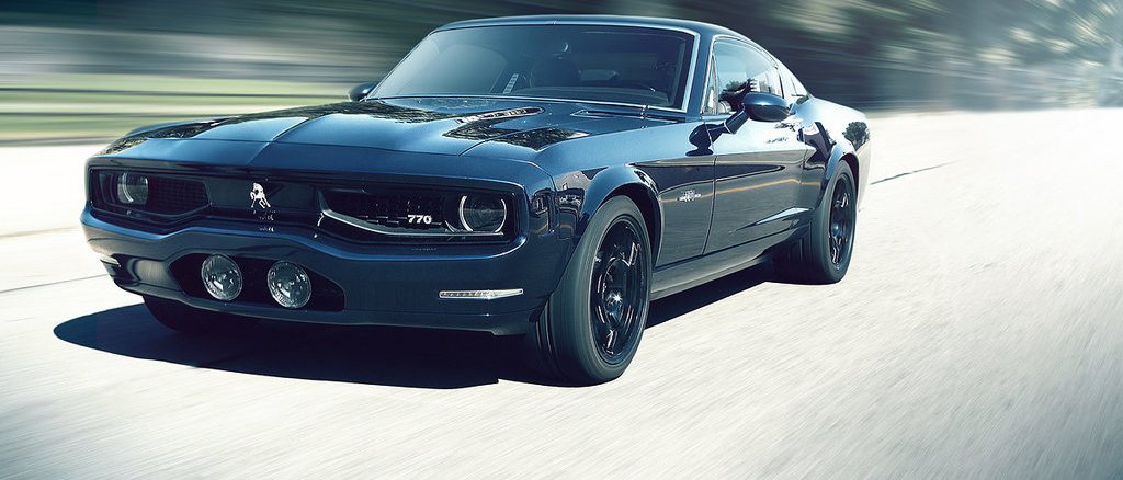 Mẫu xe cơ bắp Equus Bass 770