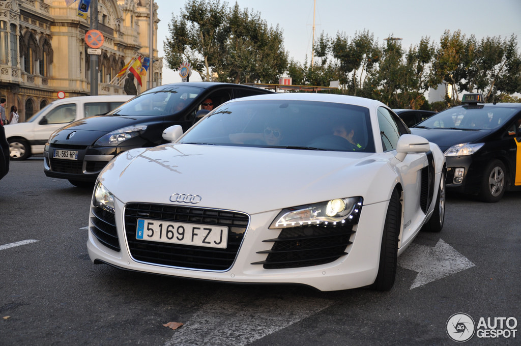 Chiếc xe này được Audi tặng khi còn là nhà tài trợ cho Barcelona