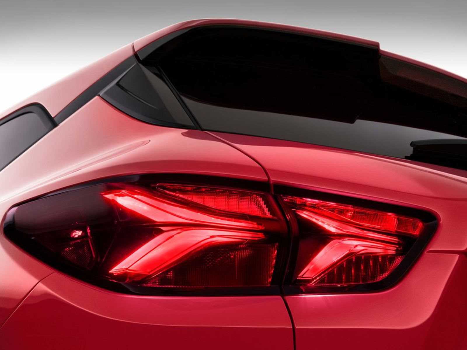 Đèn hậu của xe Chevrolet Blazer 2019 được thiết kế đơn giản dạng LED