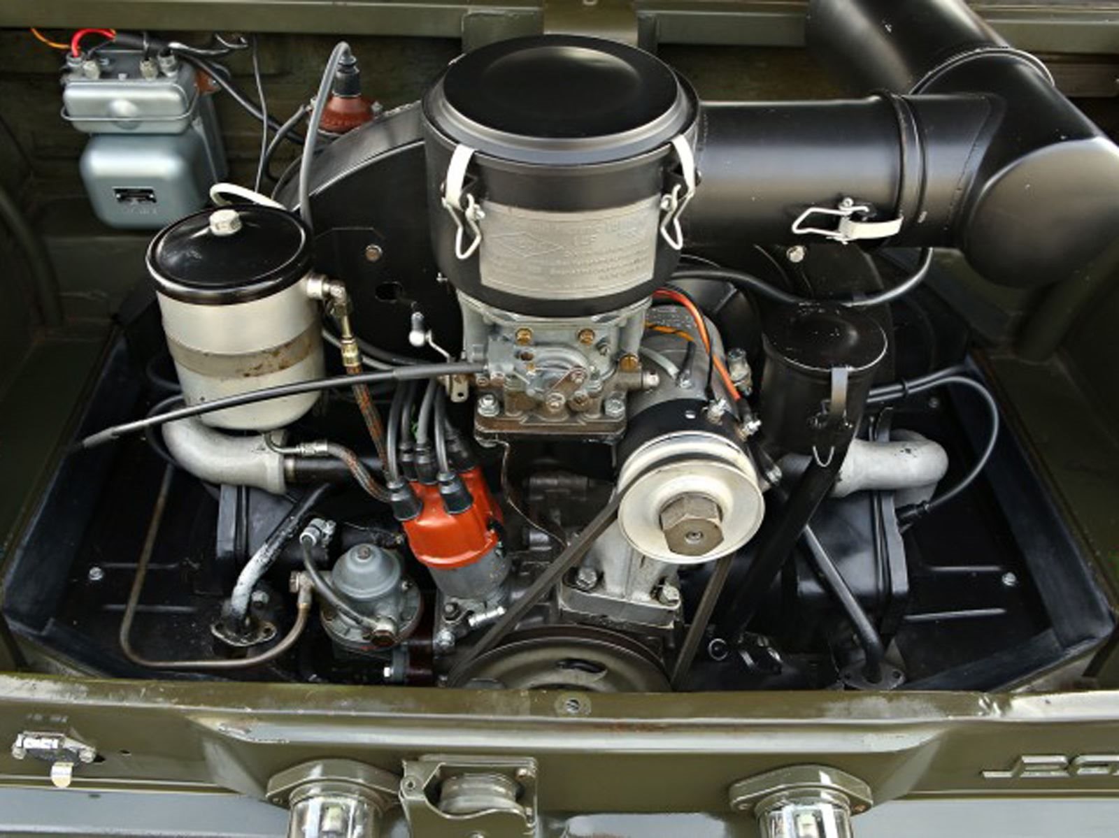 Động cơ của xe Jagdwagen 597 chỉ được trang bị 1.5L và 1.6L