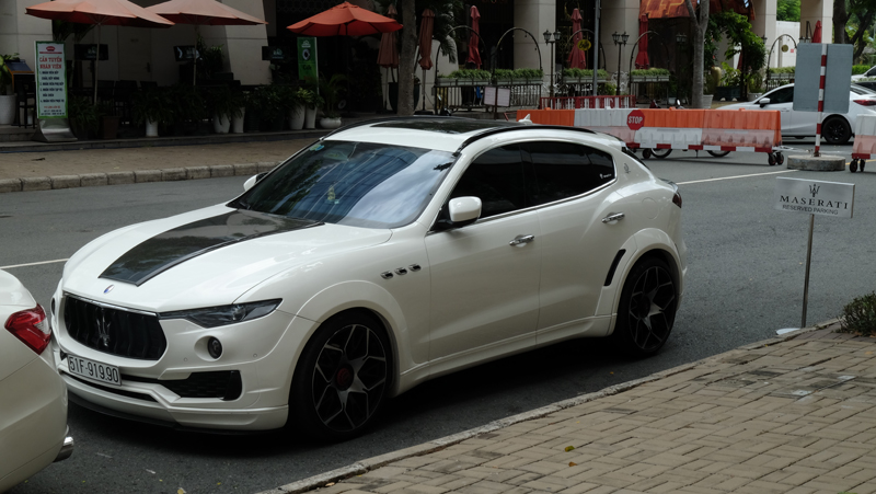 Xe Levante độ độc đáo
