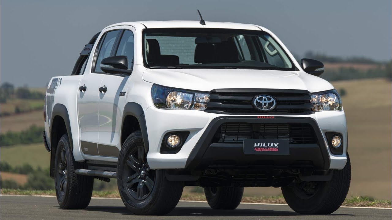 Toyota Hilux 2018 sẽ phải cạnh tranh với các đối thủ sừng sỏ như Ford Ranger, Chevrolet Colorado