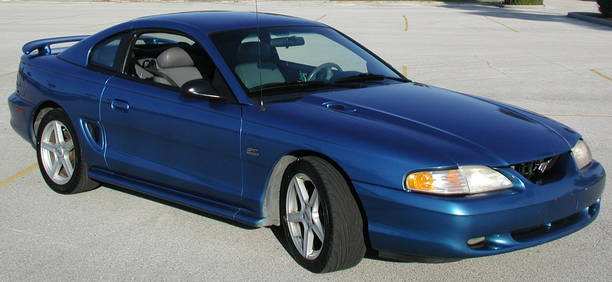 Xe Ford Mustang 1994