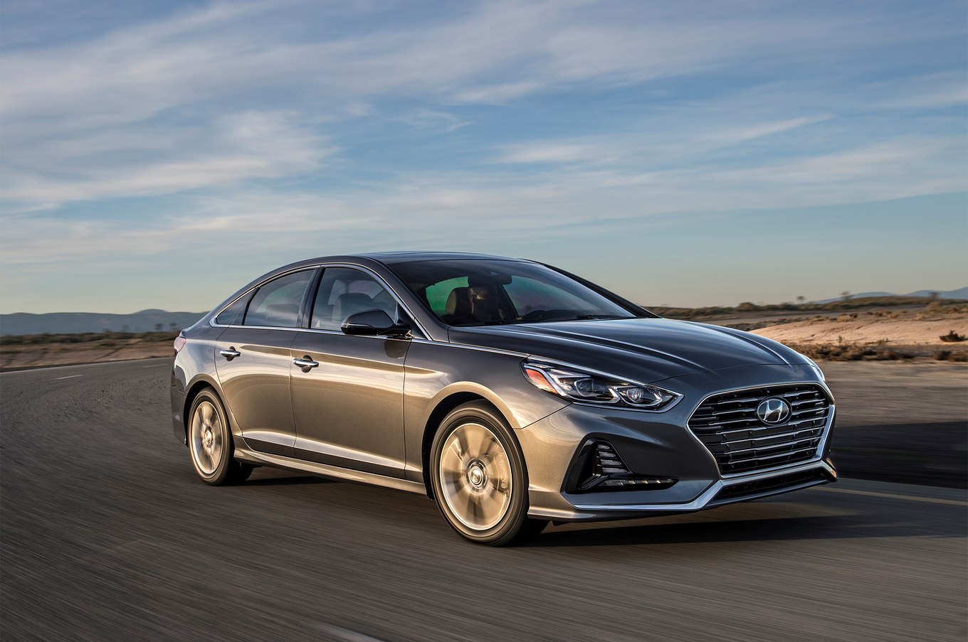 Mỗi logo trên xe Hyundai là biểu tượng