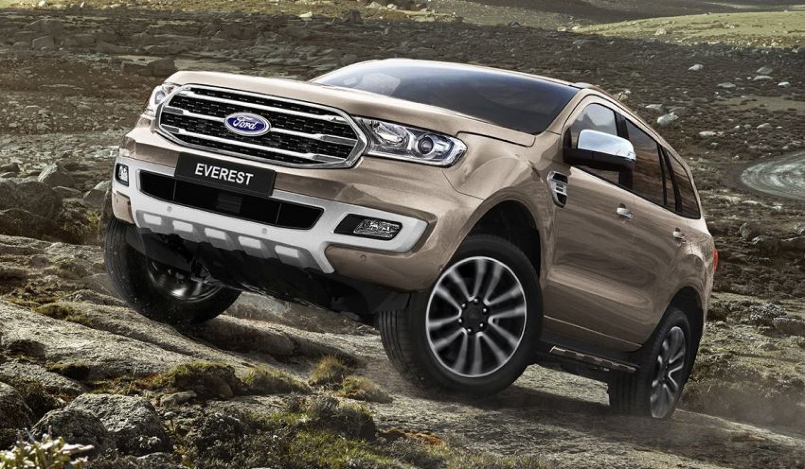 Ford Everest bản nâng cấp được trang bị động cơ lấy từ Ranger Raptor
