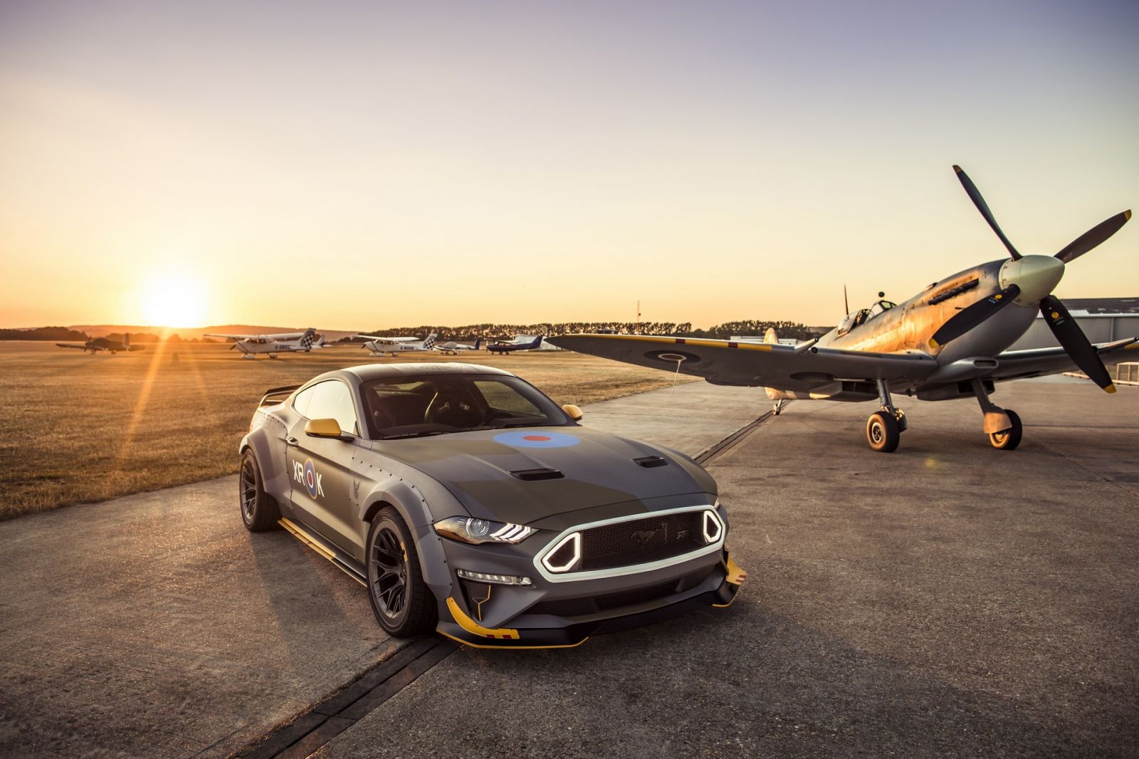 Ford Eagle Squadron Mustang GT được thiết kế nhân dịp kỉ niệm 100 năm Không quân Hoàng gia Anh