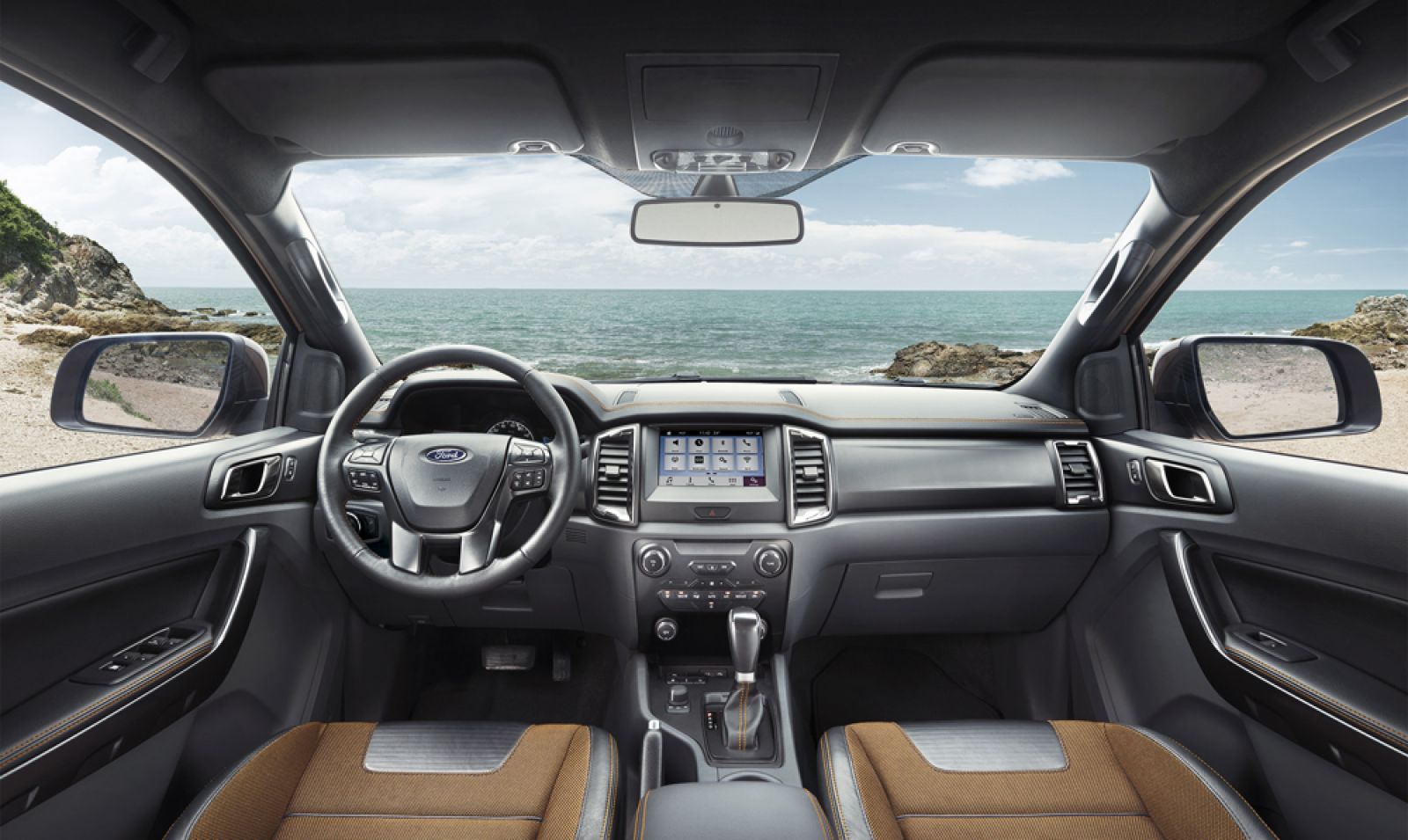 Khoang nội thất xe Ford Ranger