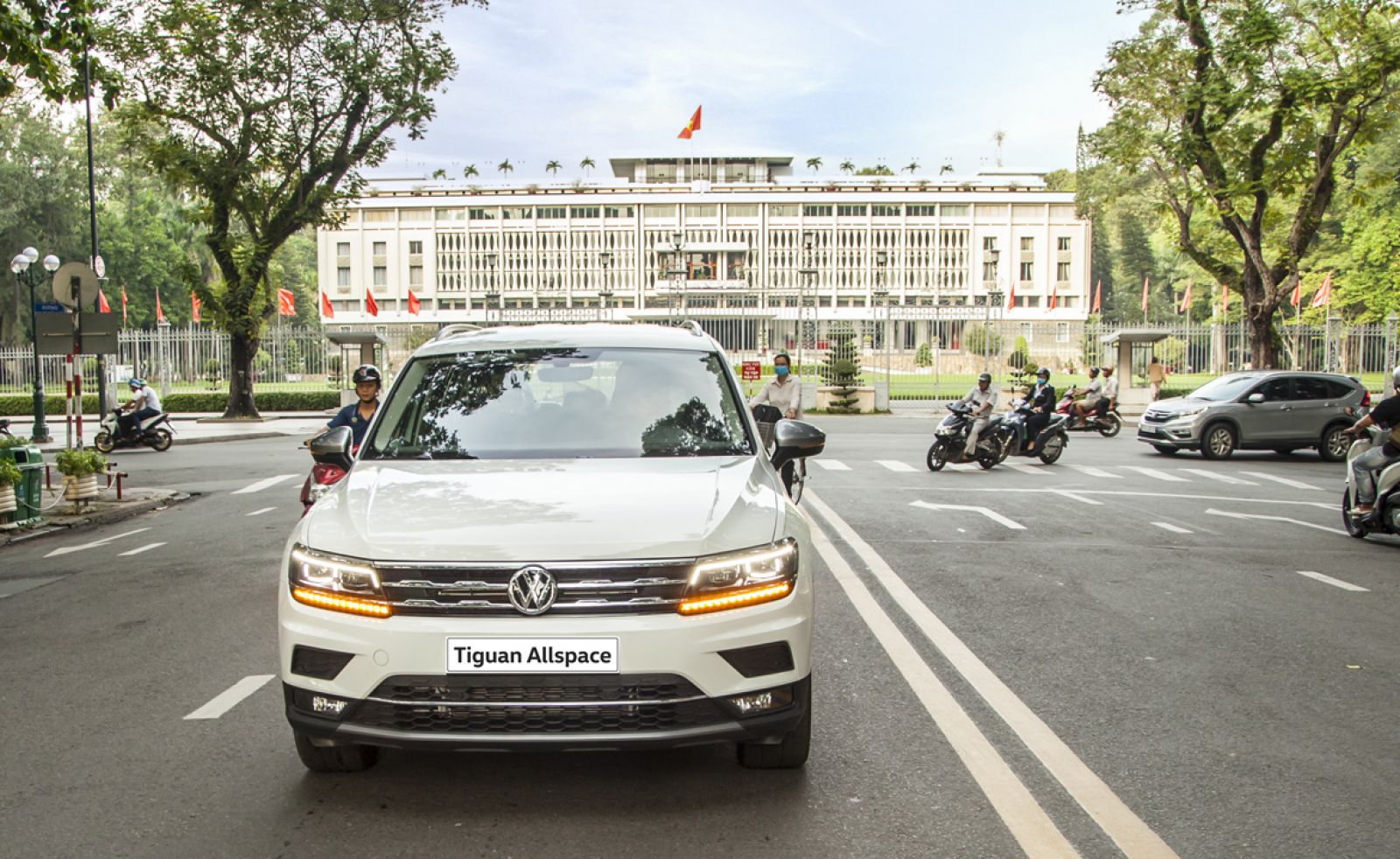 Xe được trang bị đèn pha LED thông minh