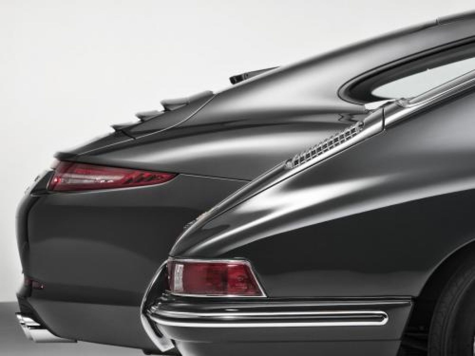 Porsche 911 là mẫu xe thể thao tiên phong với nhiều phiên bản khác nhau