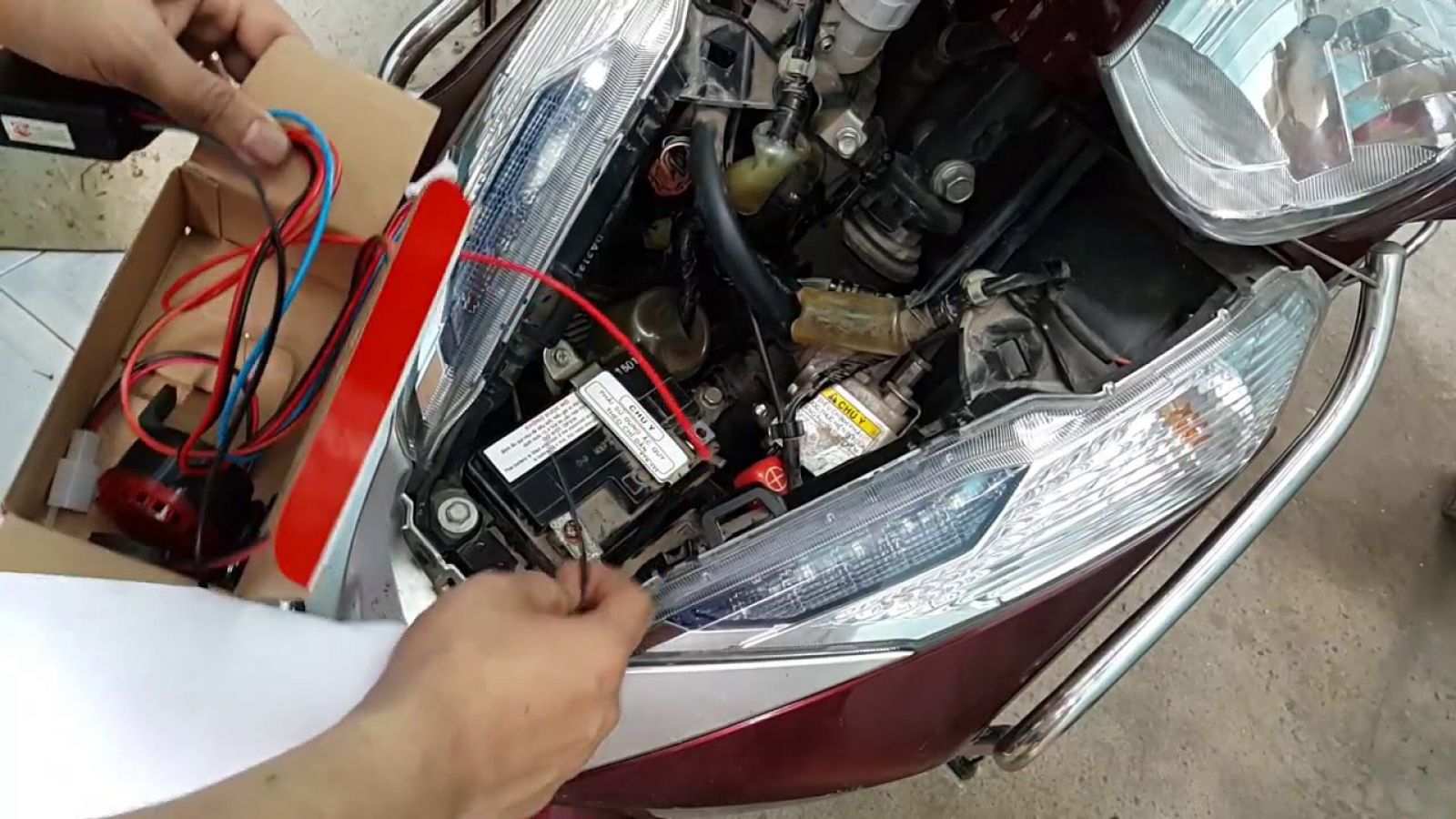 Cách lắp đặt IC trên Honda LEAD
