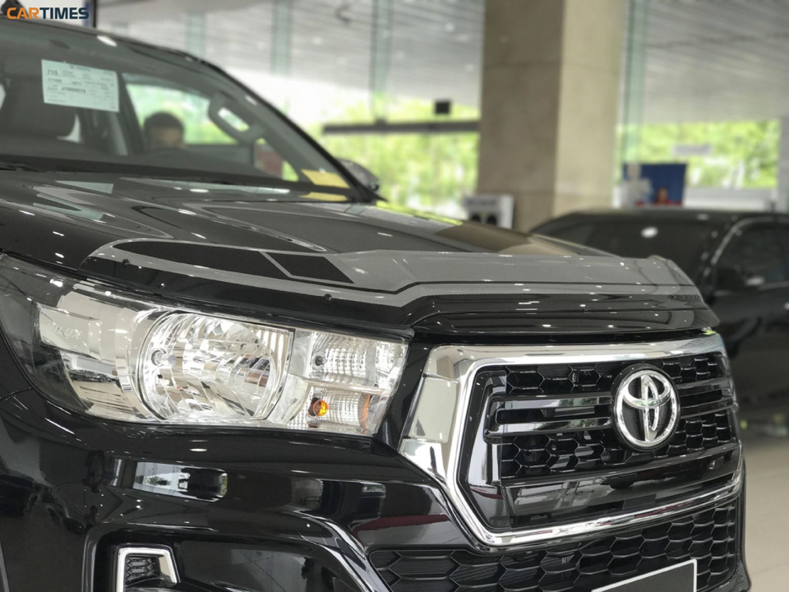 Thiết kế đèn pha của xe Toyota Hilux 2018