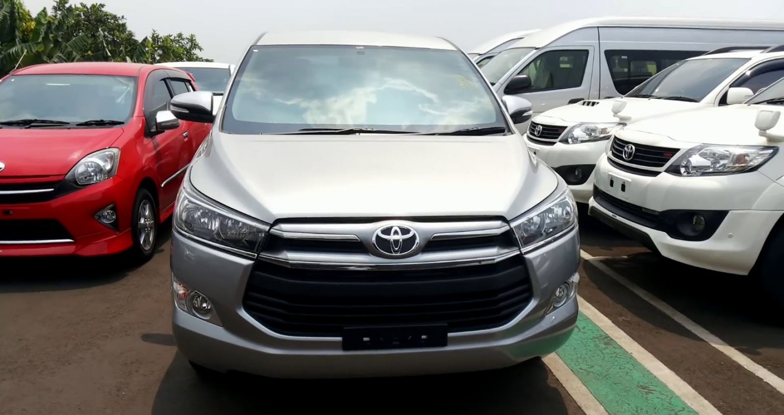 Xe Toyota nhập khẩu