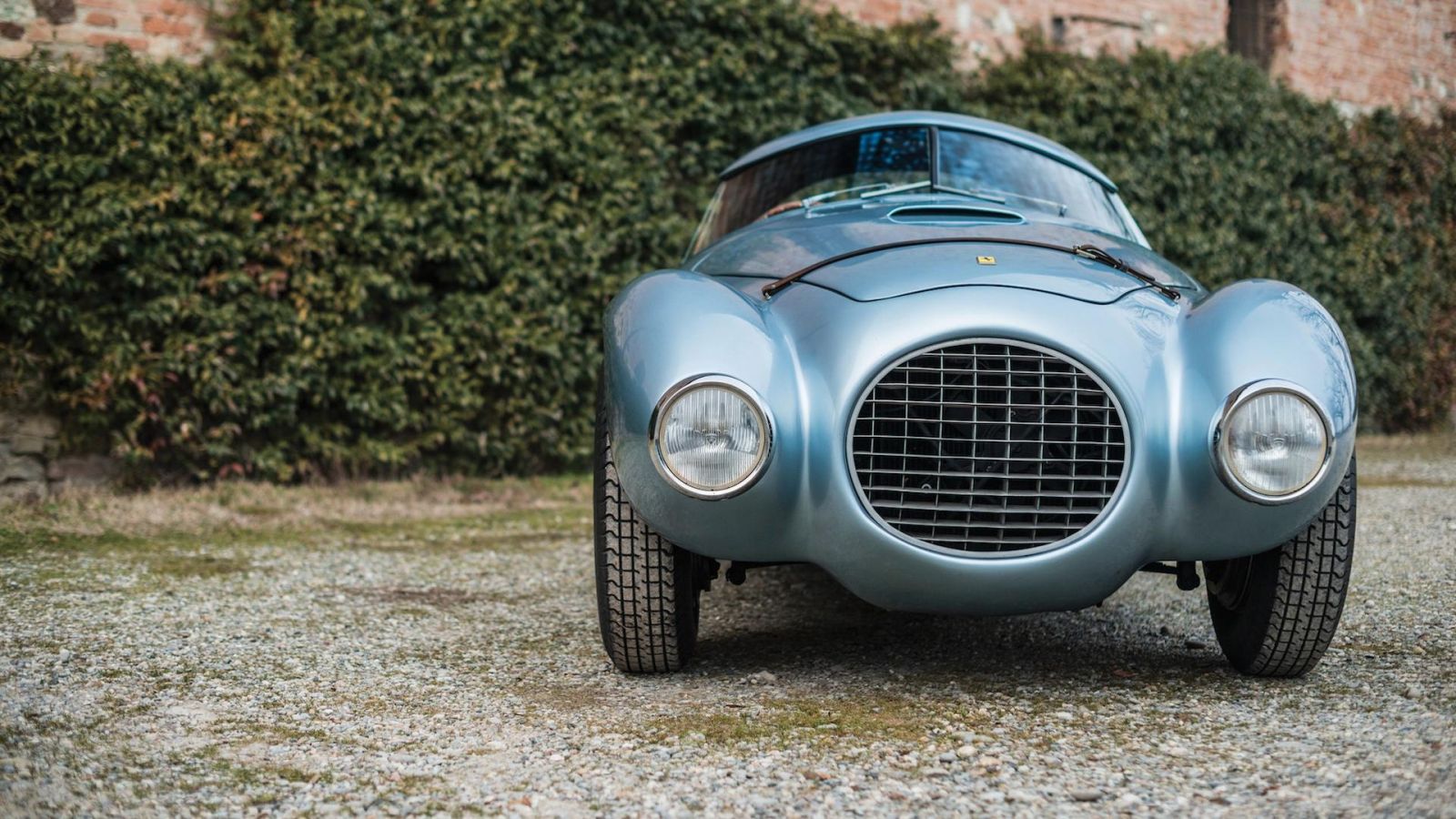 Một trong những chiếc xe Ferrari cổ nhất thế giới với 1 chiếc được sản xuất