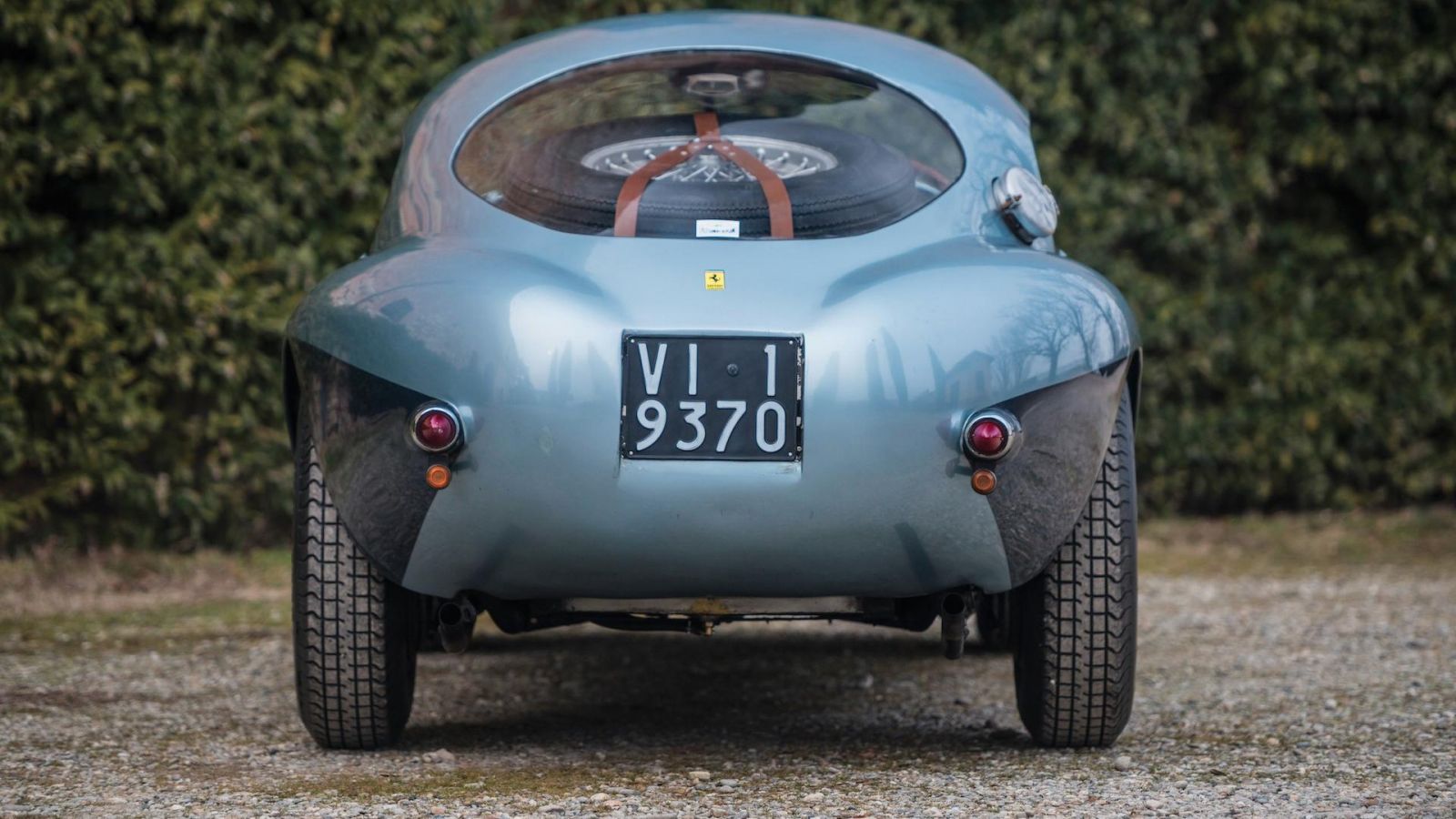 Phía sau xe Ferrari 166MM/ 212 Export "Uovo" 