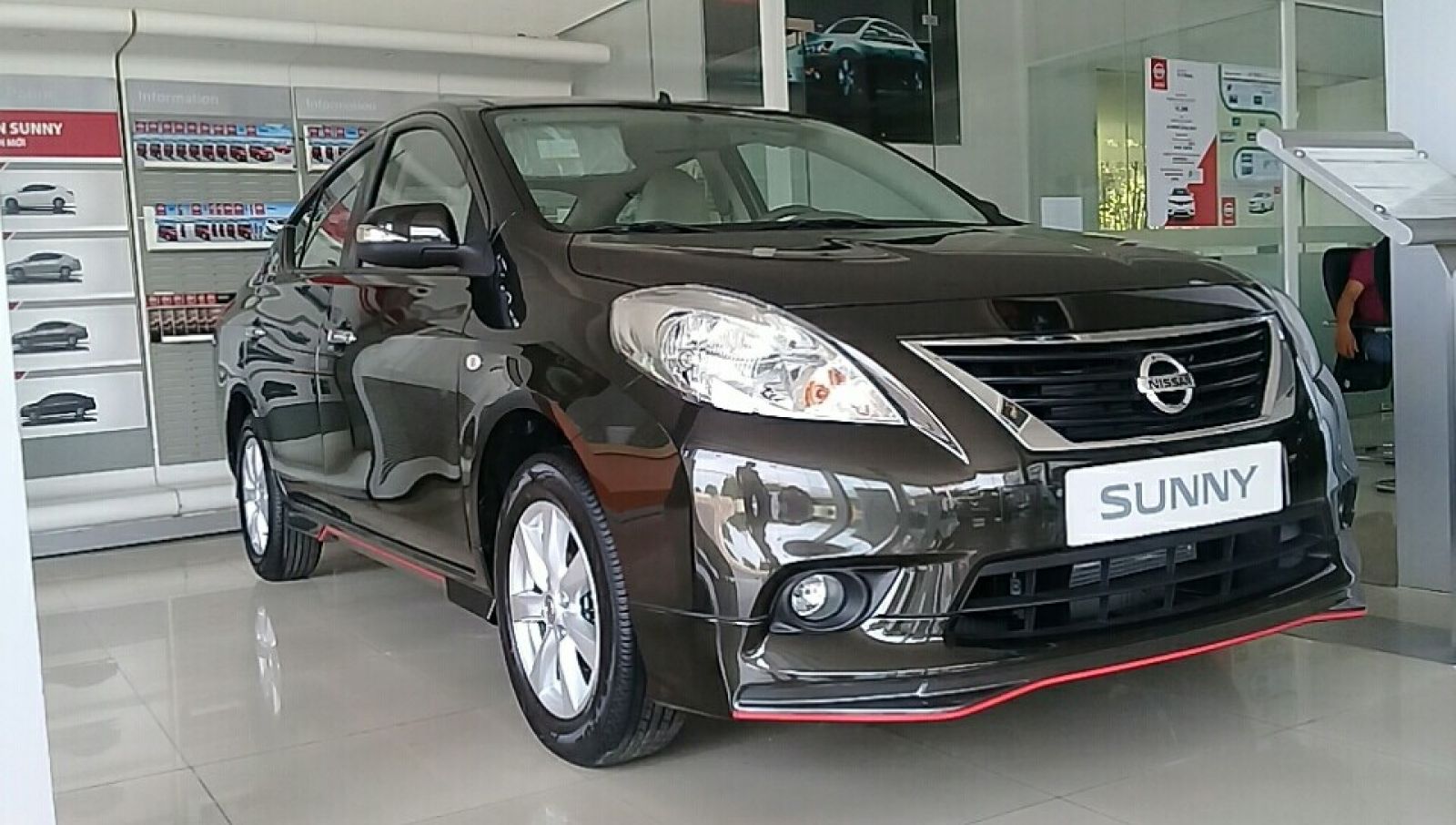 Nissan Sunny và X-Trail đều tăng giá trong khi có doanh số không mấy khả quan