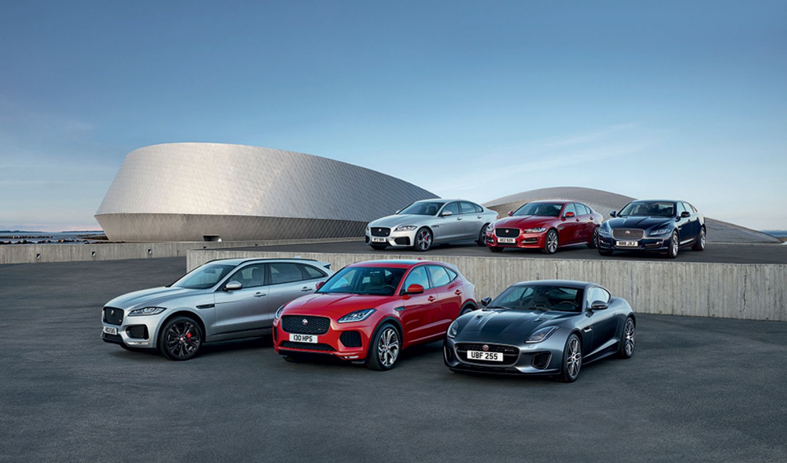 Xe Jaguar đang có đợt ưu đãi giá lớn nhất trong năm 2018