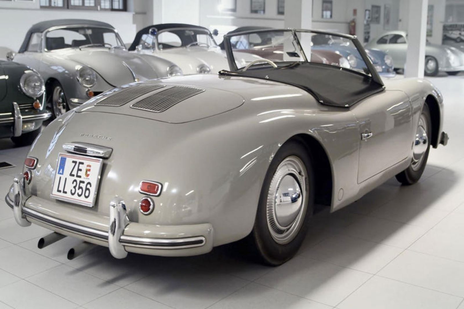 Xe Porsche 356 America Roadster 