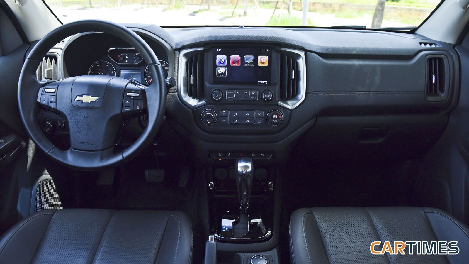 Khu vực giải trí của xe Chevrolet Trailblazer 2018 khá đẹp mắt