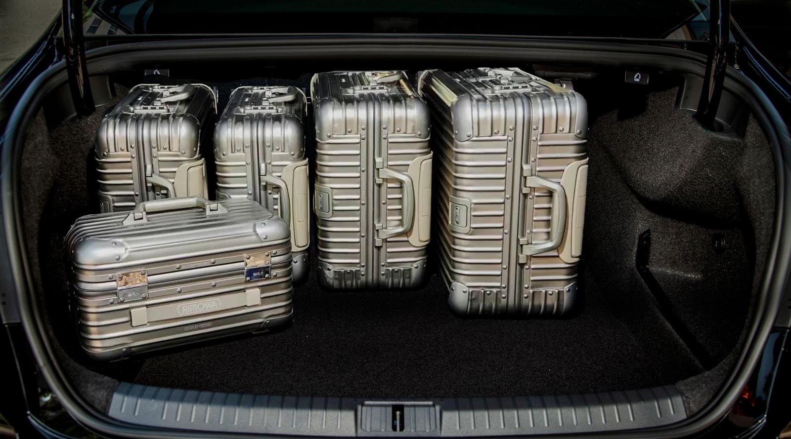 Cốp xe Volkswagen Passat BlueMotion COMFORT