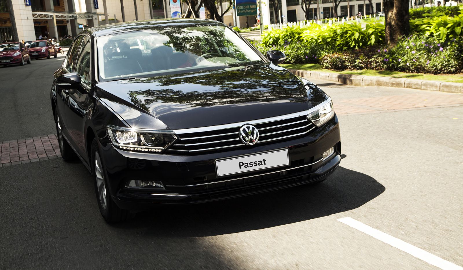 Ngoại thất Volkswagen Passat BlueMotion COMFORT