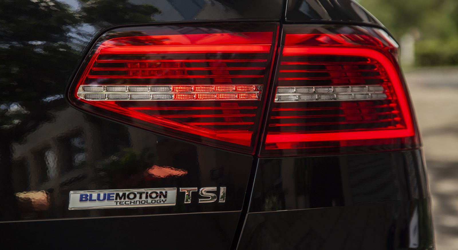 Đèn hậu LED Volkswagen Passat BlueMotion COMFORT
